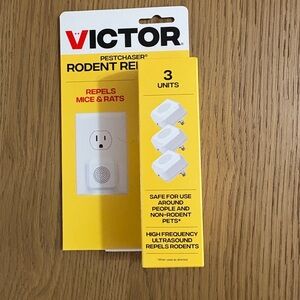 PestChaser White Ultrasonic Rodent Repeller - 3 Pack